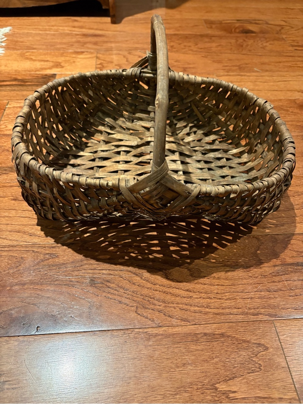 Woven Vintage Gathering Egg Buttocks Brown Handle Basket - Home Accents